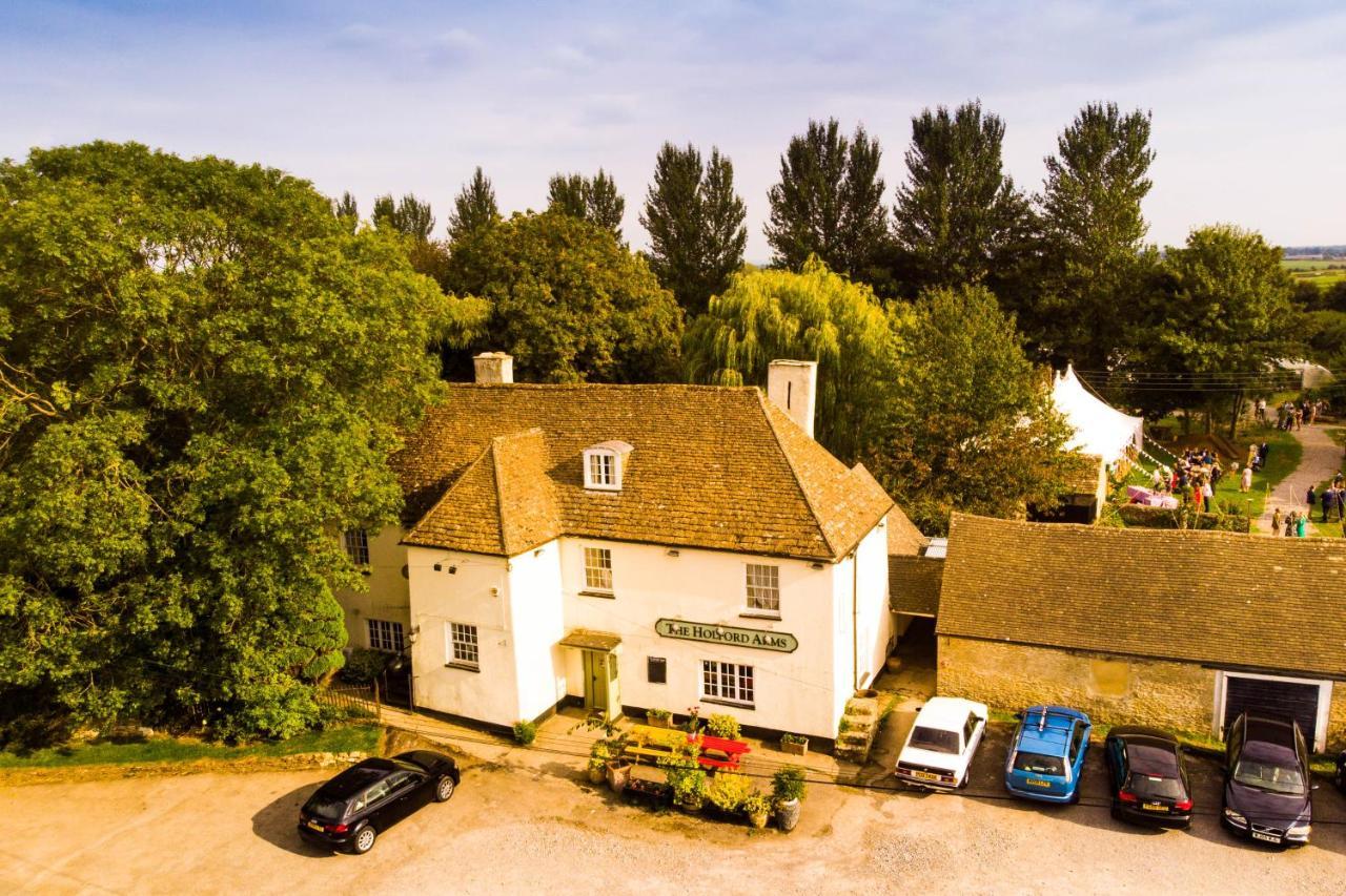 Hotel The Holford Arms Chalets And Glamping Didmarton Exterior foto